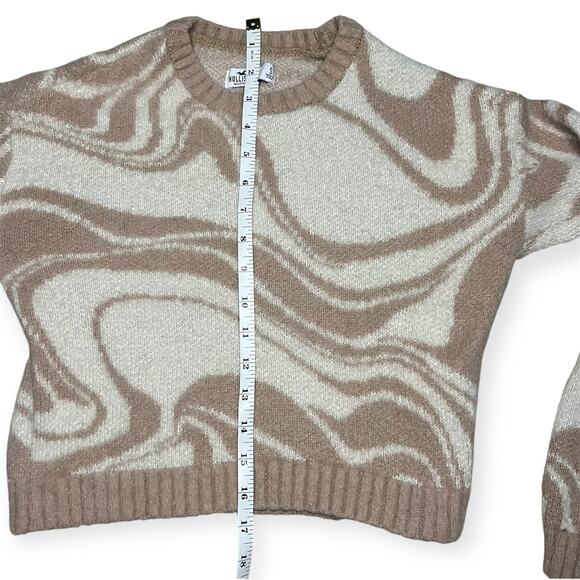 Hollister Tan Cream Swirl Knot Fuzzy Cropped Sweater Fall Winter Size Small - Picture 4 of 7